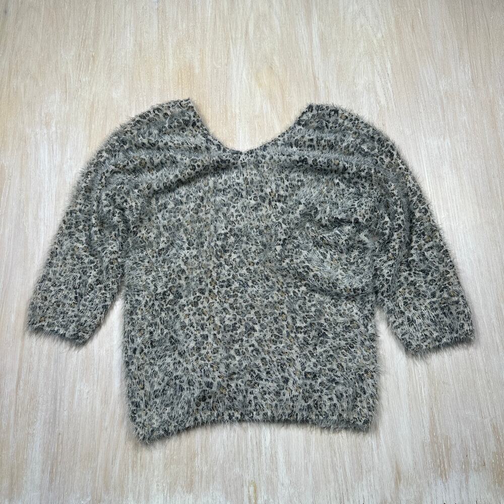 BKE Boutique Leopard Print Fuzzy Sweater Gray Black Brown Soft Long Sleeve Large